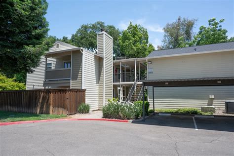creekside colony citrus heights, ca 95610  Built in 1979, the property features 113 units, of the following types: One Bedroom, Studio, Two Bedroom/One and One Quarter Bath, Two Bedroom/Two Bath, totaling 76,140 SqFt